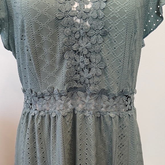 CUPSHE Sage Green Eyelet Mini Dress Size Large - Picture 4 of 14